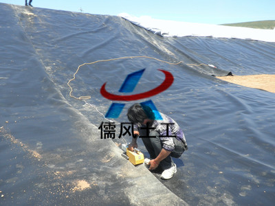 垃圾填埋場(chǎng)防滲工程用HDPE土工膜施工方案
