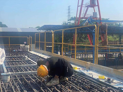 高溫來(lái)襲 杭衢鐵路建設(shè)者搶天奪時(shí)趕工期
